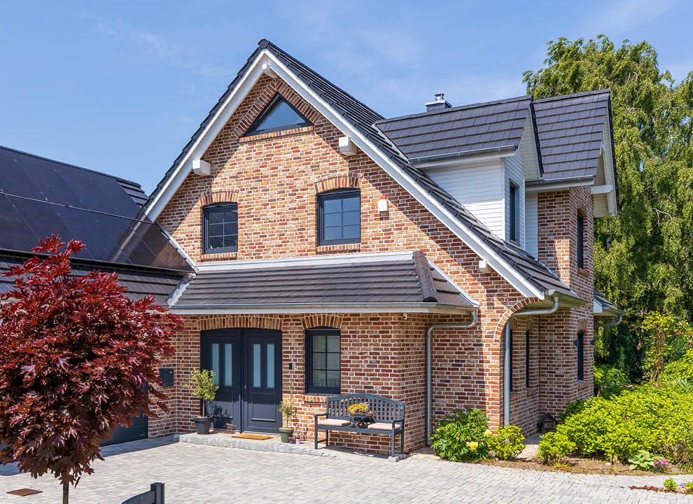 Hausbesichtigungen im April